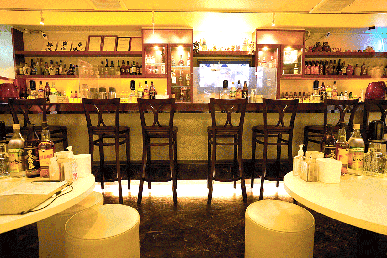 駒ヶ根唯一のキャバクラ パール